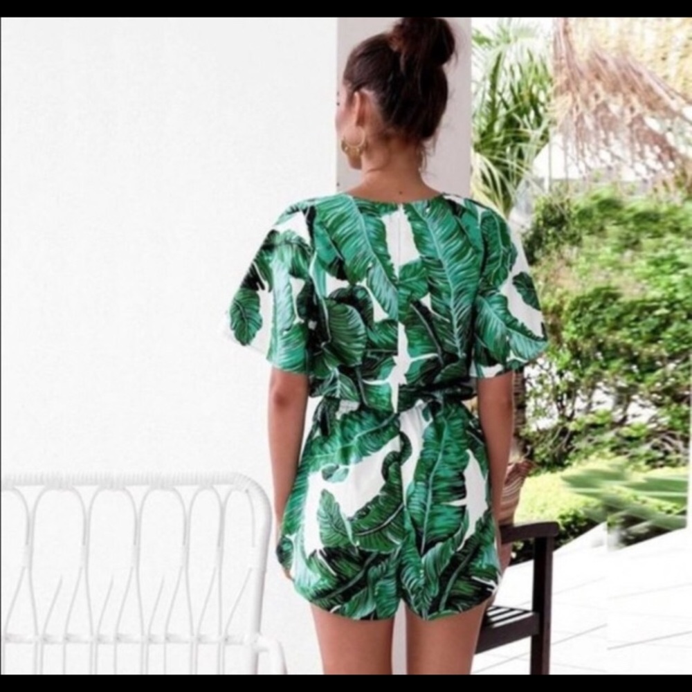 🤩Tropical Leaf Print Romper - Picture 3 of 8